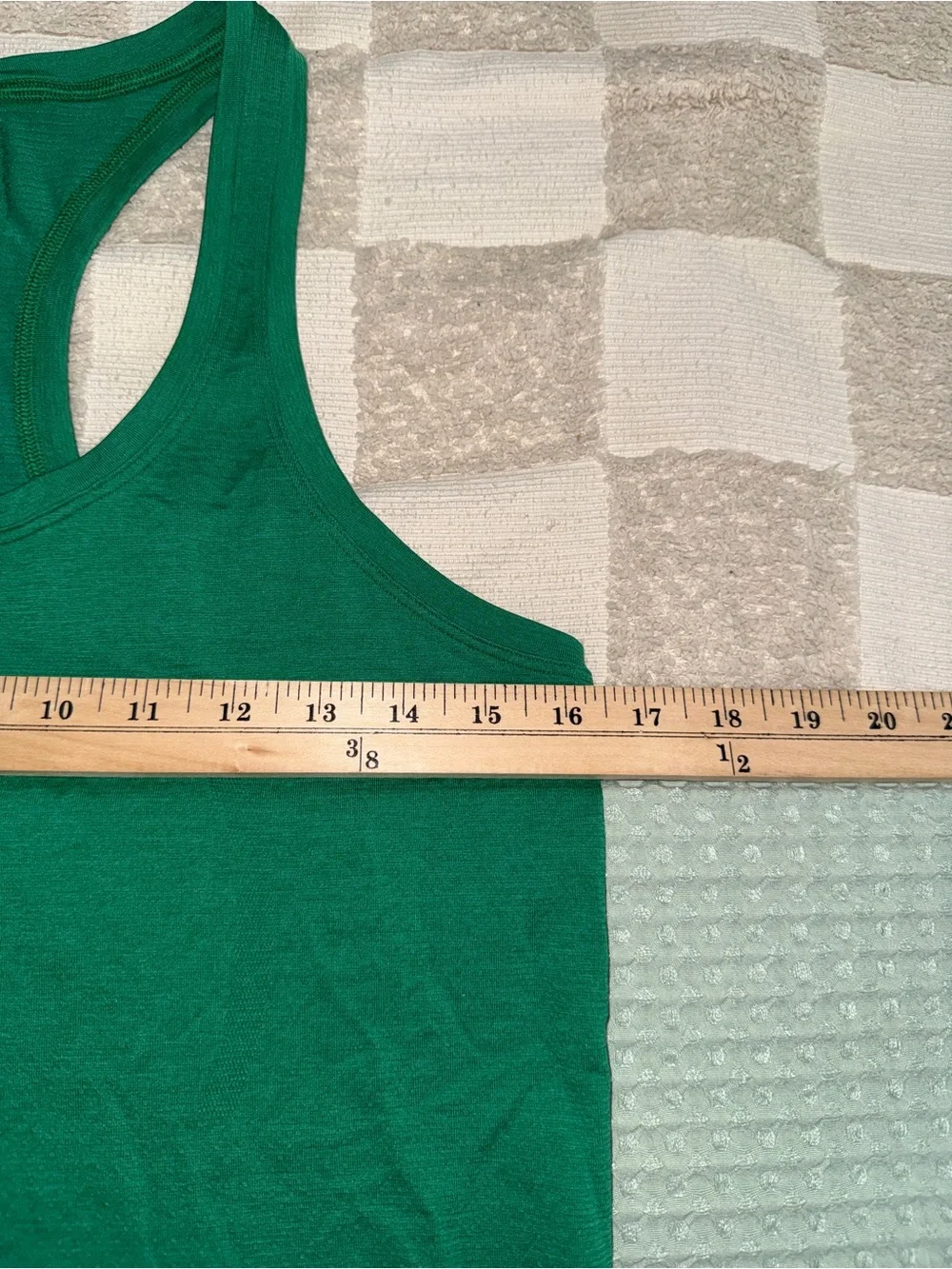 NWOT Lululemon Swiftly Tech Tank size 8